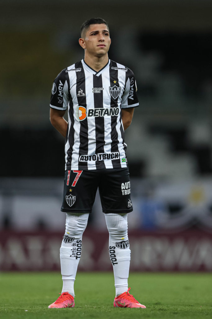 Savarino autor del primer gol / Foto: Pedro Souza