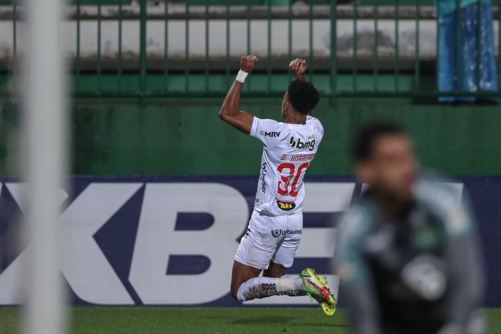 Dylan Borrero anotó en el empate 2-2 en Chapecó / Foto: Pedro Souza