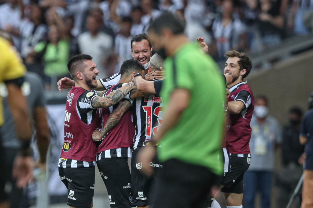 Com 96% de chance de título, o Atlético-MG pode ser campeão nas quatro últimas rodadas. - Foto: Pedro Souza/Atlético