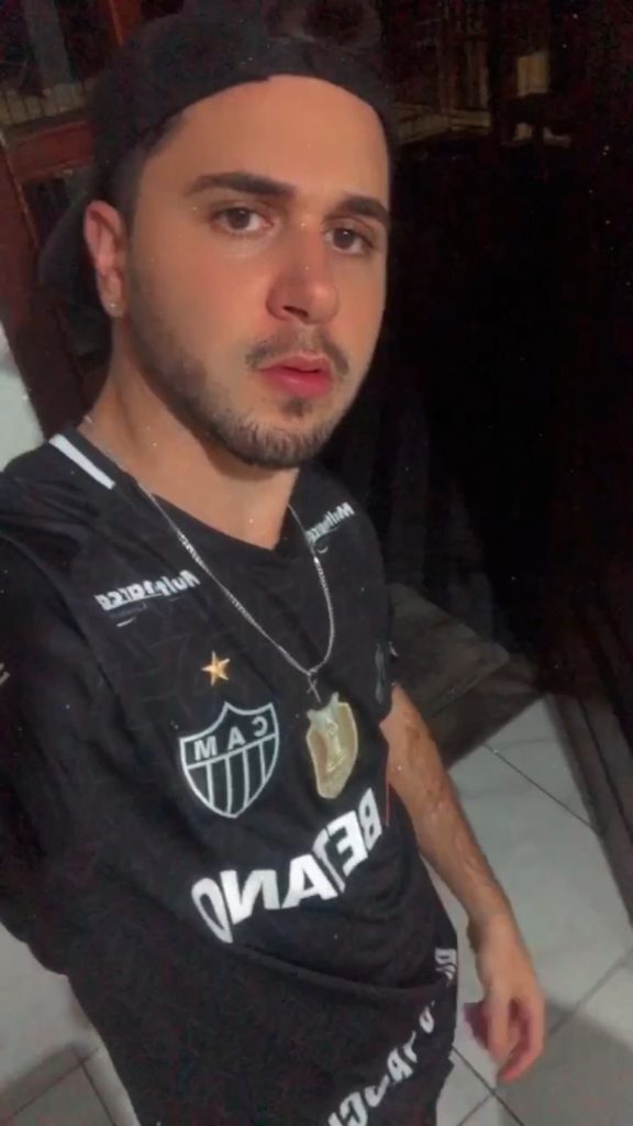 Igor Vieira aficionado del Atlético Mineiro
